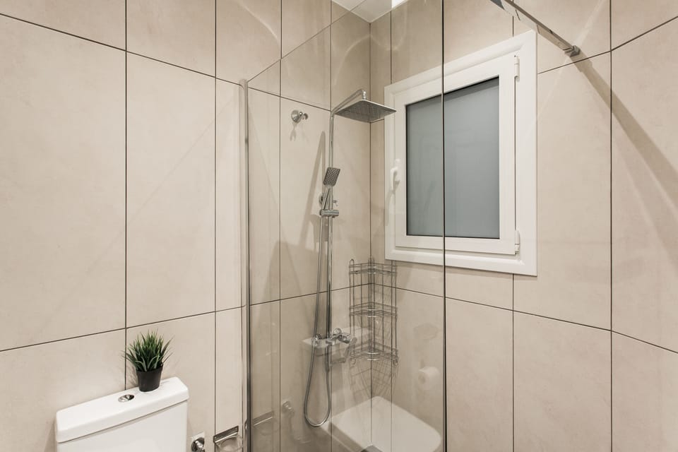 UPSTREET Charming & Comfy 2BD Apt-Acropolis Apartment in Athens