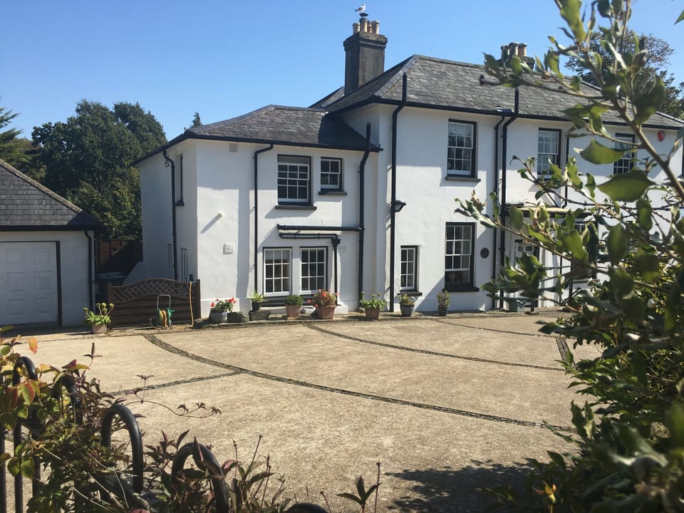 Little Treasure in the heart of Old Village Shanklin