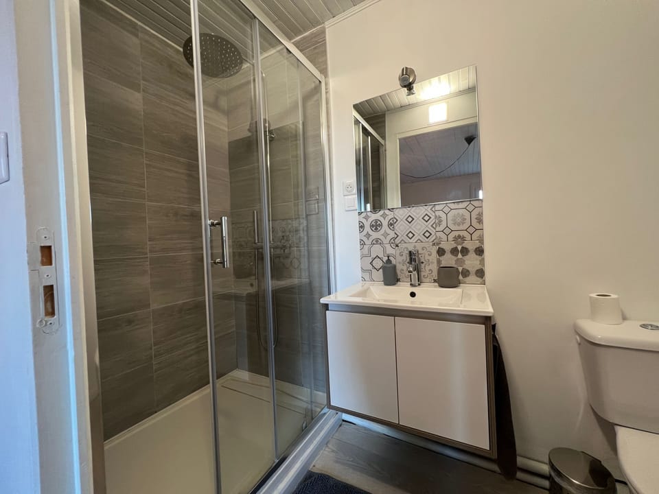 Double Room, Terrace (Fer Fervadou) | Bathroom | Shower, hair dryer, towels, soap