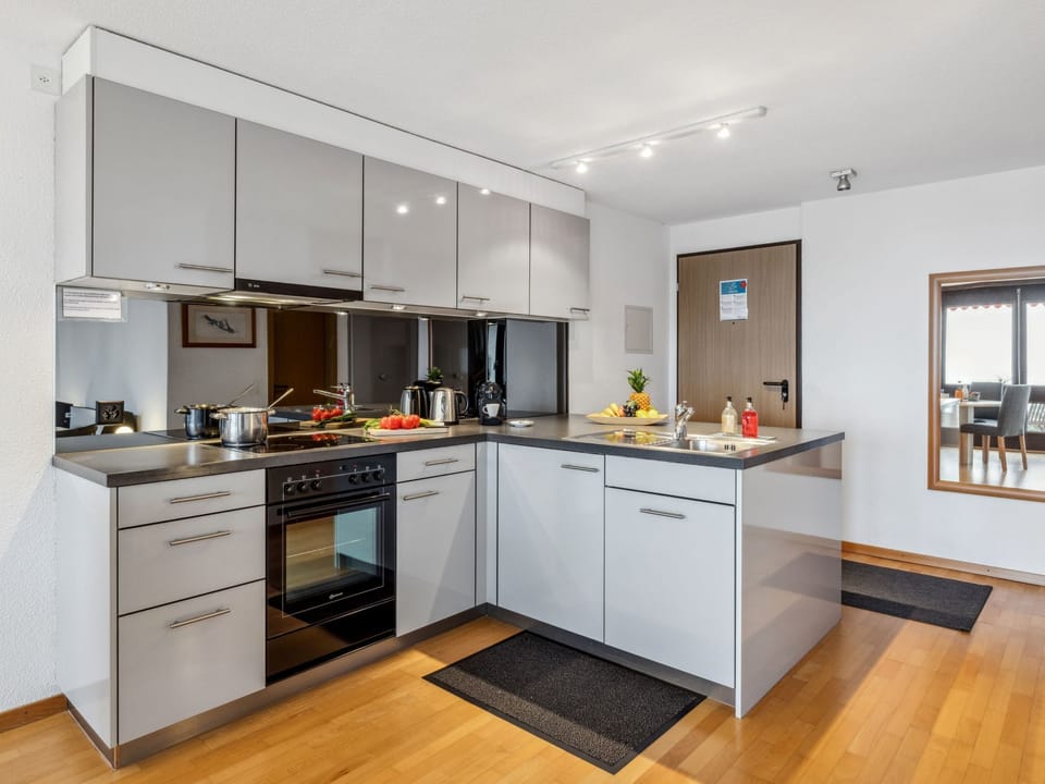Kitchen / Dining Room