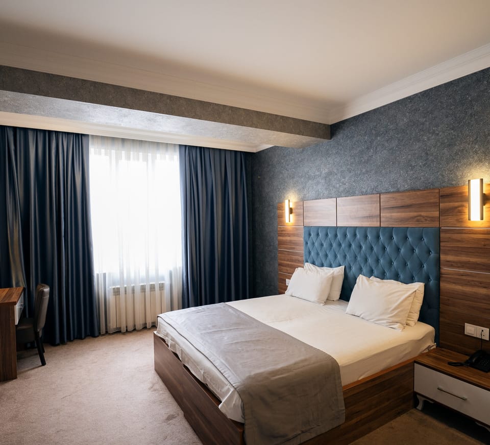 Family Double Room | Premium bedding, minibar, in-room safe, desk