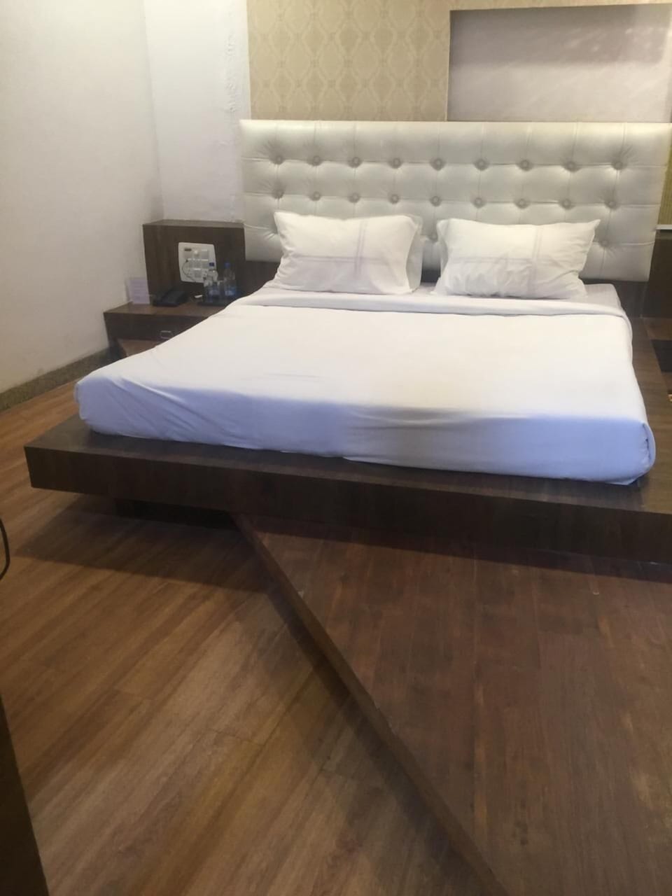 Standard Room | Down comforters