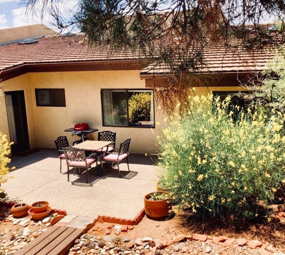 Private back patio with electric grill