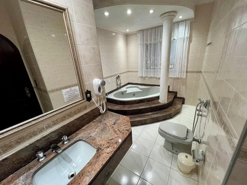 Superior Suite | Minibar, in-room safe, free WiFi, bed sheets