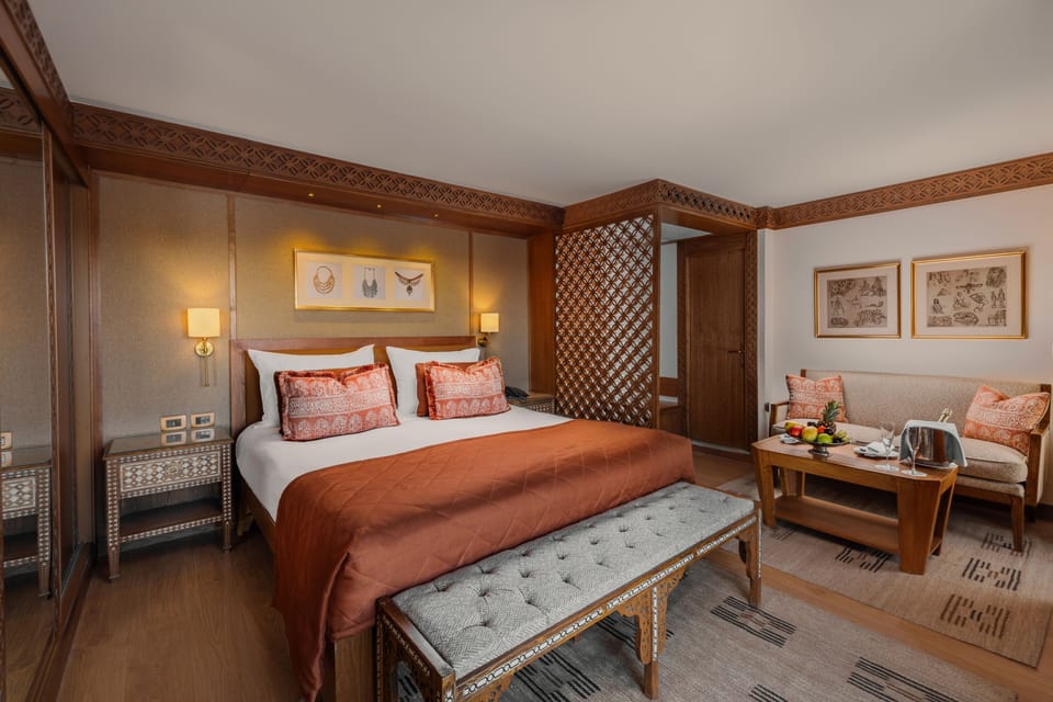 Suite | In-room safe, individually furnished