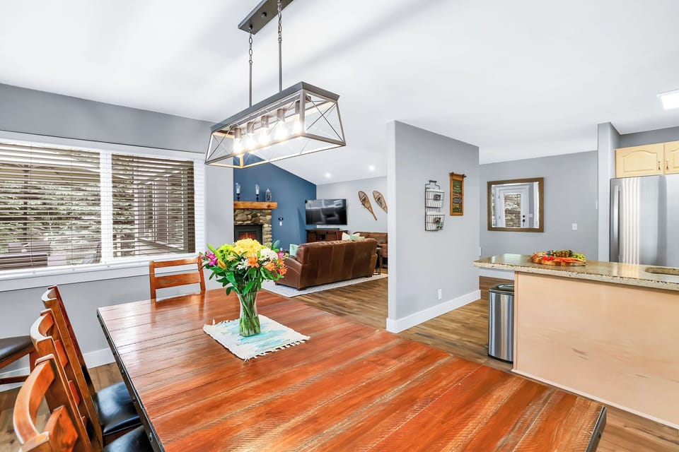 The open-concept dining area makes it easy for families to gather to eat.