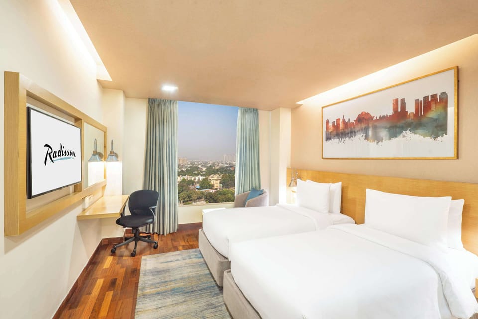 Deluxe Room | Premium bedding, memory foam beds, minibar, in-room safe