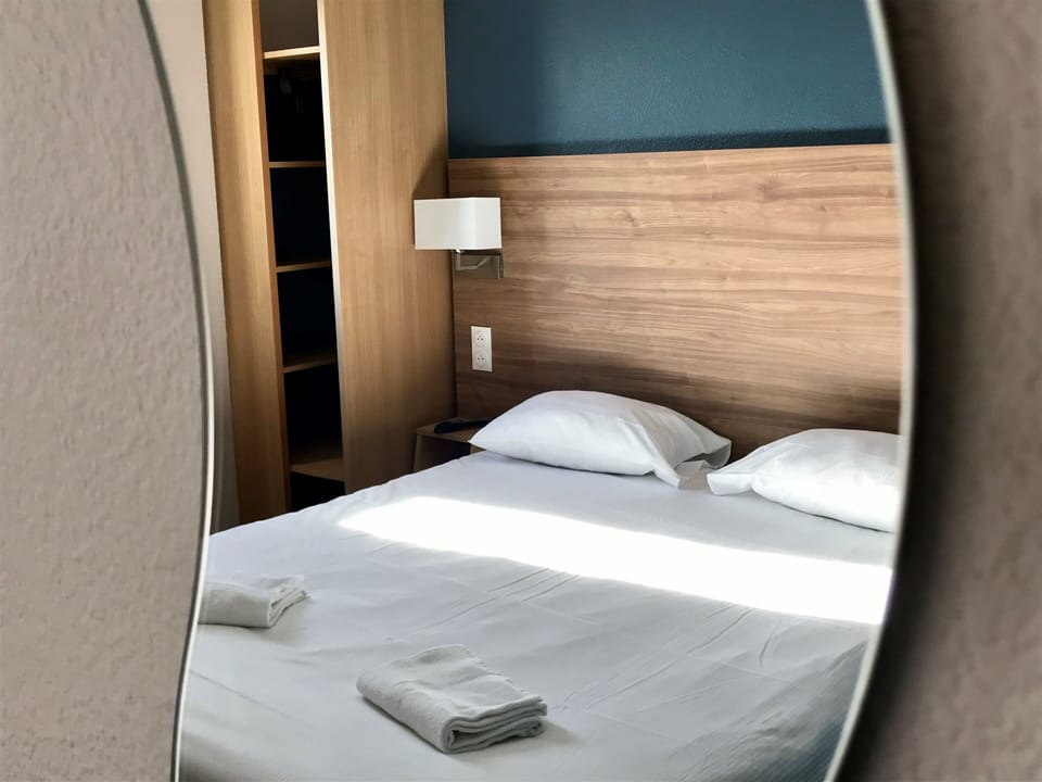 Standard Double Room | Pillowtop beds, desk, iron/ironing board, free WiFi