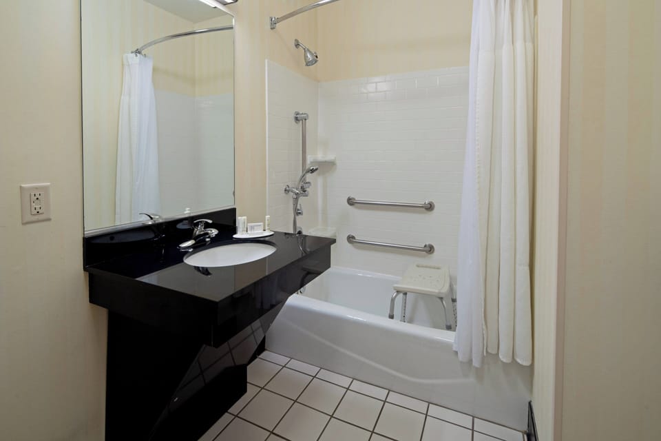 Hair dryer, towels