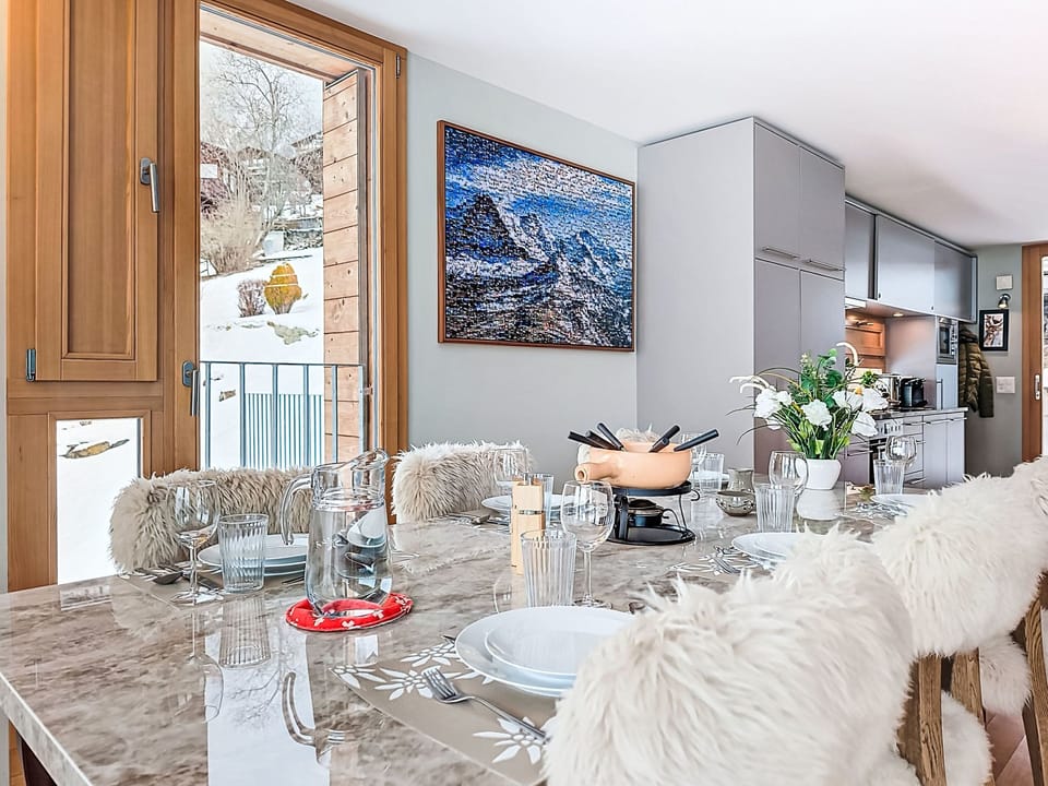Kitchen / Dining Room