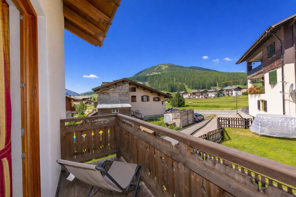 Balcony with mountain view