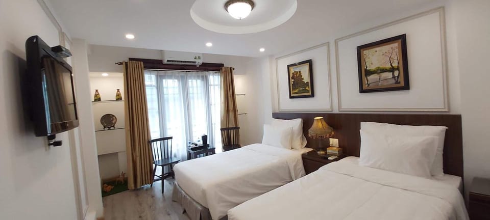 Minibar, in-room safe, desk, blackout drapes
