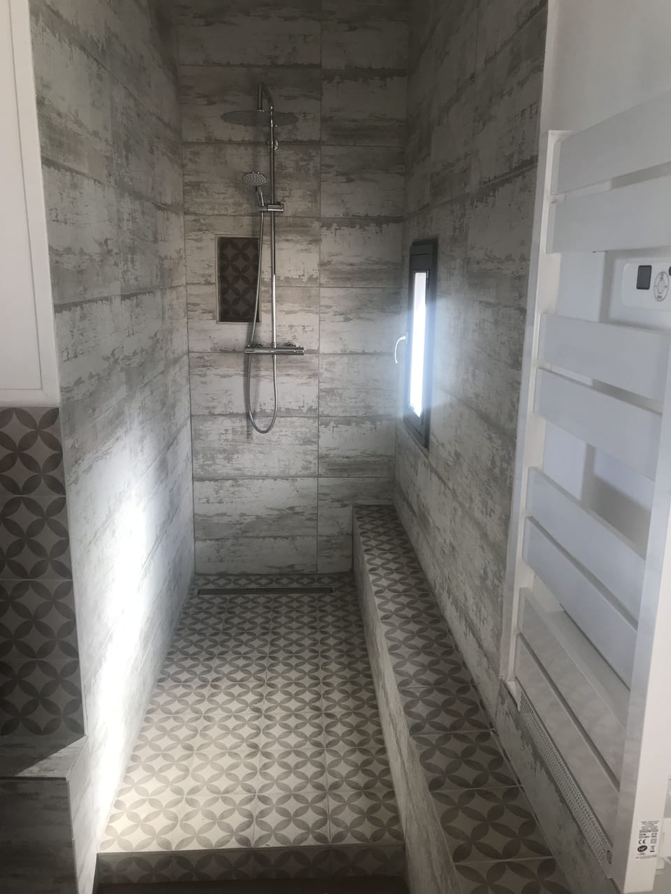 Panoramic Double Room, Hill View | Bathroom shower