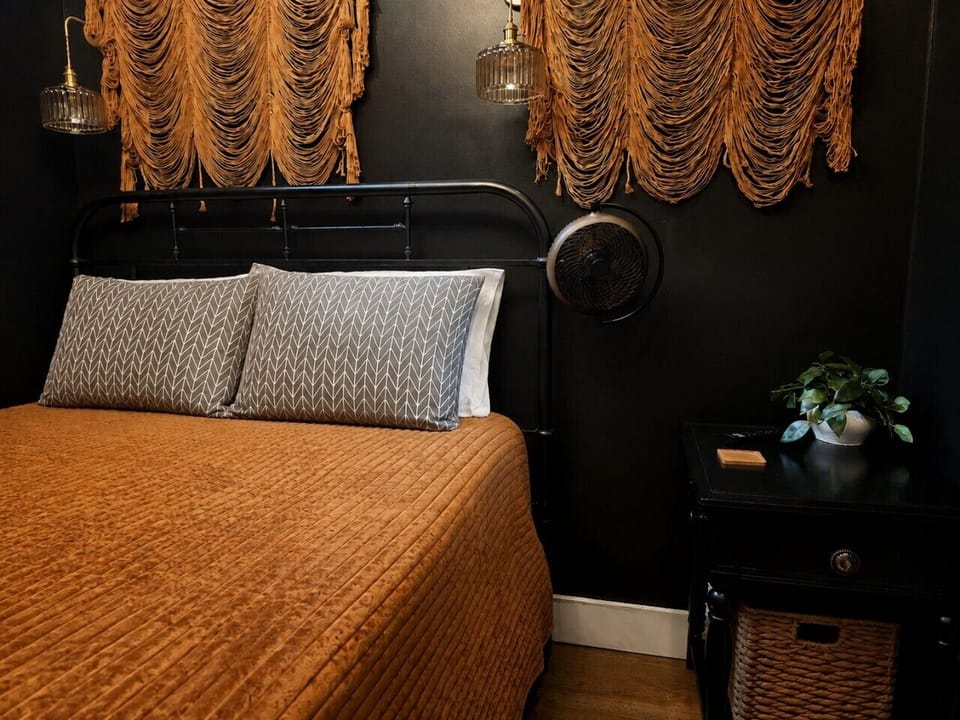 Soul Sister Bed 1