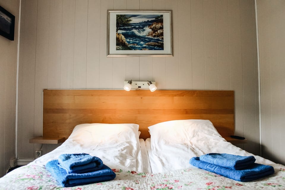 Double Room | Desk, laptop workspace, iron/ironing board, free WiFi
