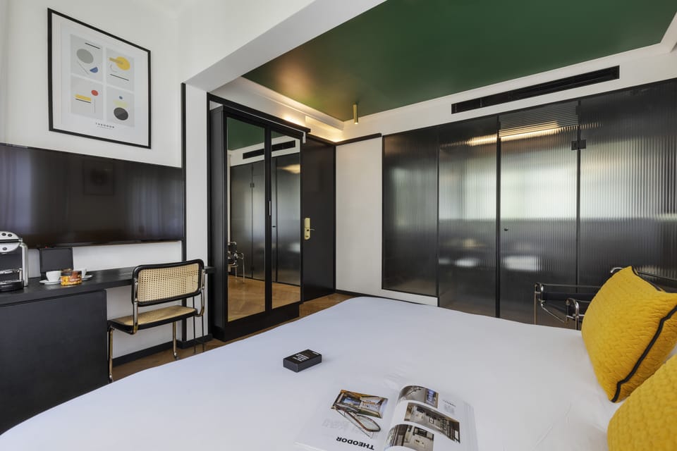 Deluxe Double or Twin Room | Egyptian cotton sheets, premium bedding, soundproofing