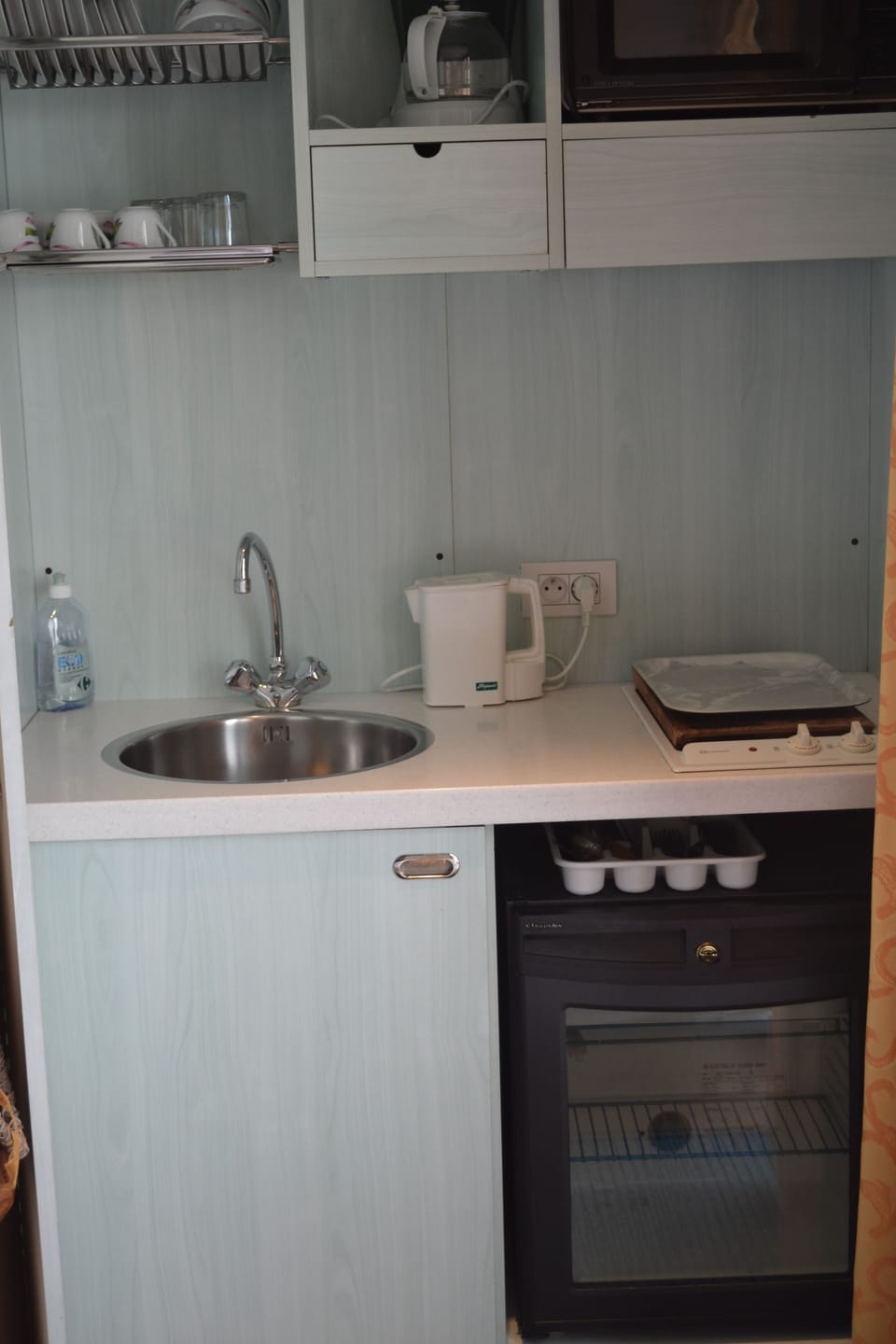 Triple Room | Private kitchenette