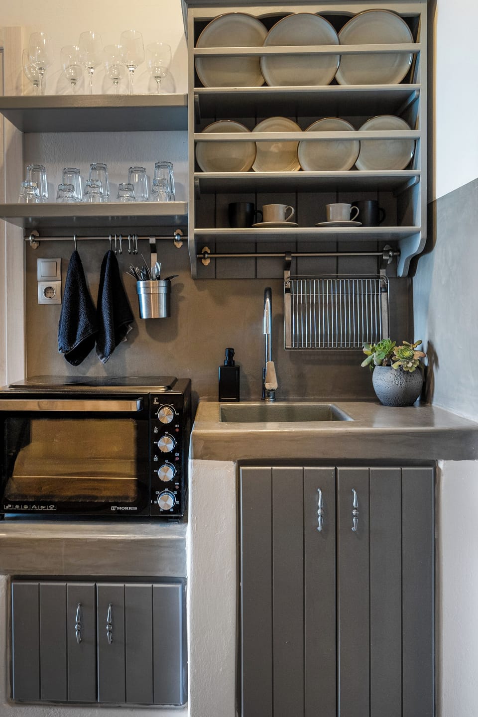 Apartment, Sea View | Private kitchen | Espresso maker, coffee/tea maker, fridge, oven