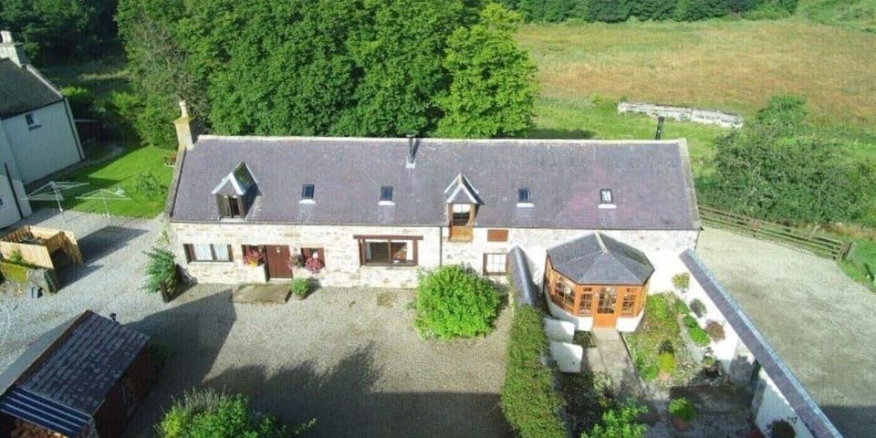 Ariel View the cottage on the right is Swallow Cottage