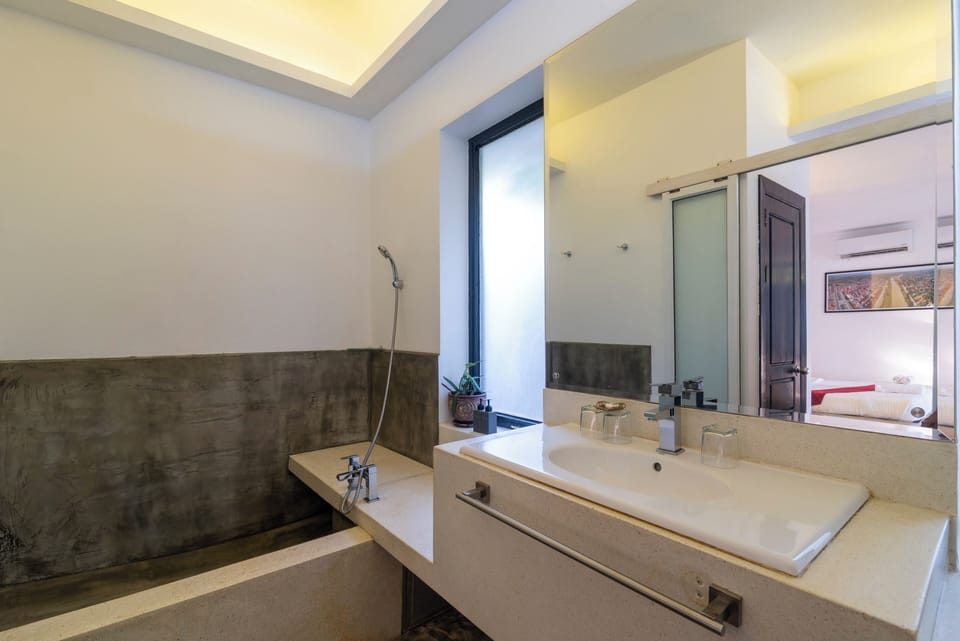 Family Suite with Private Pool | 1 bedroom, minibar, in-room safe, individually decorated