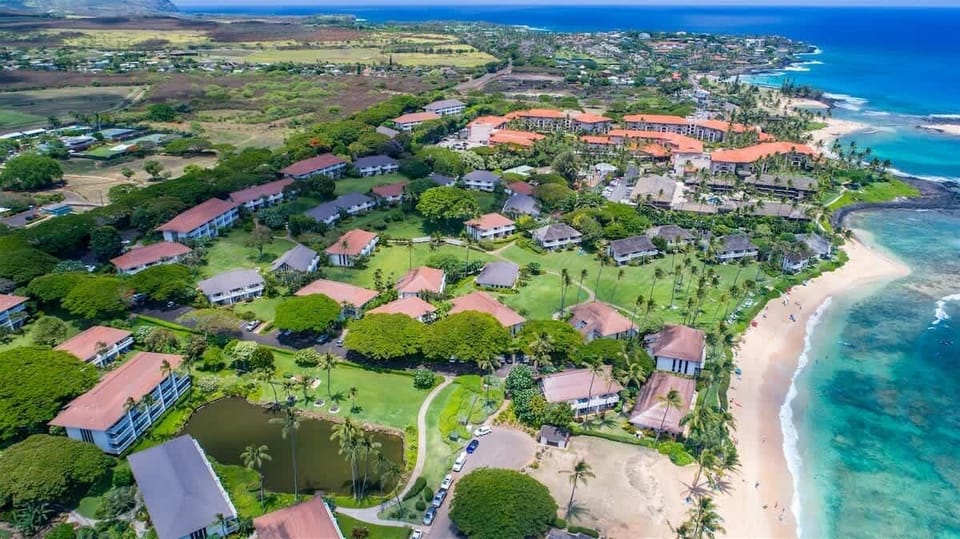 Kiahuna Plantation and the Coastline