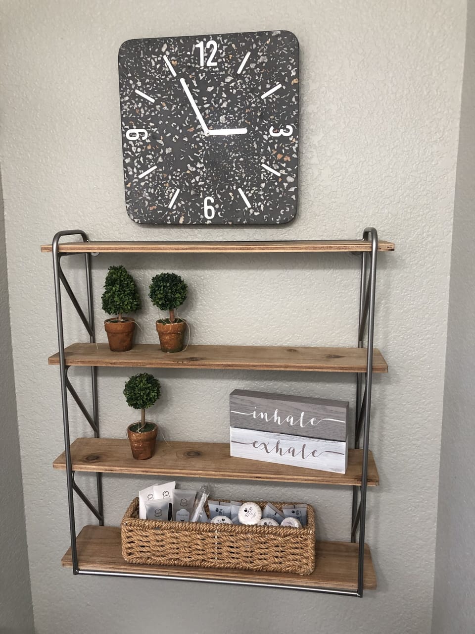 Bathroom decor