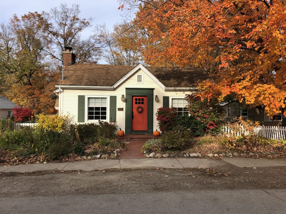 Front of the hosue - just down from the Dexter Cider Mill