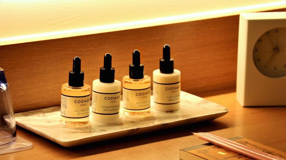 Bathroom amenities
