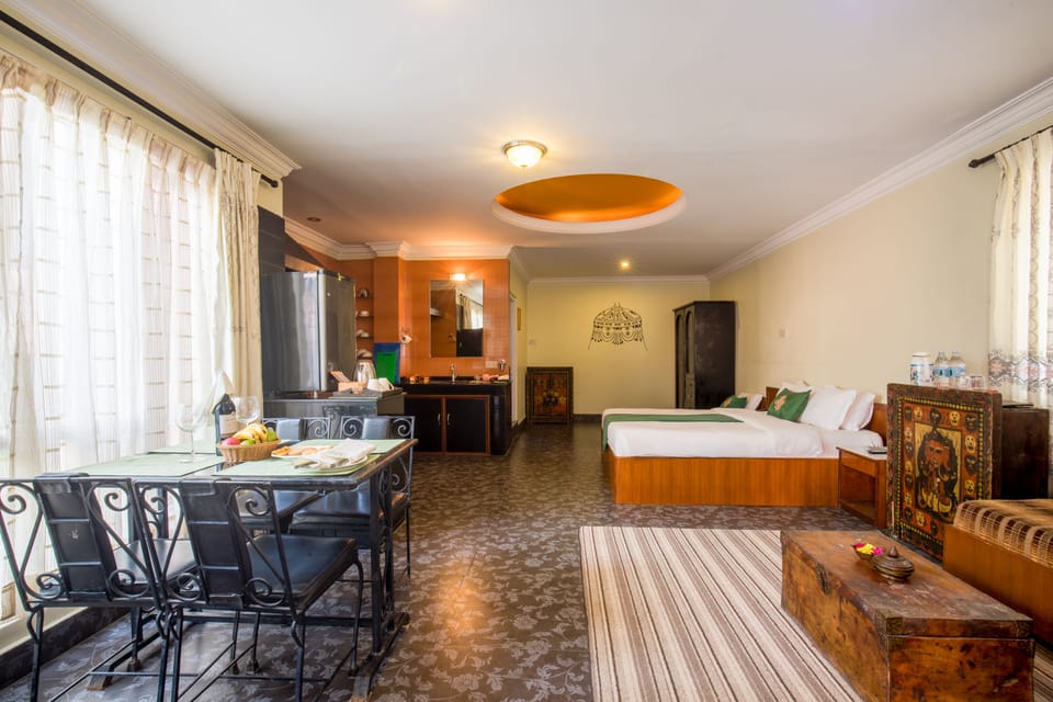 Deluxe Apartment | Desk, free WiFi