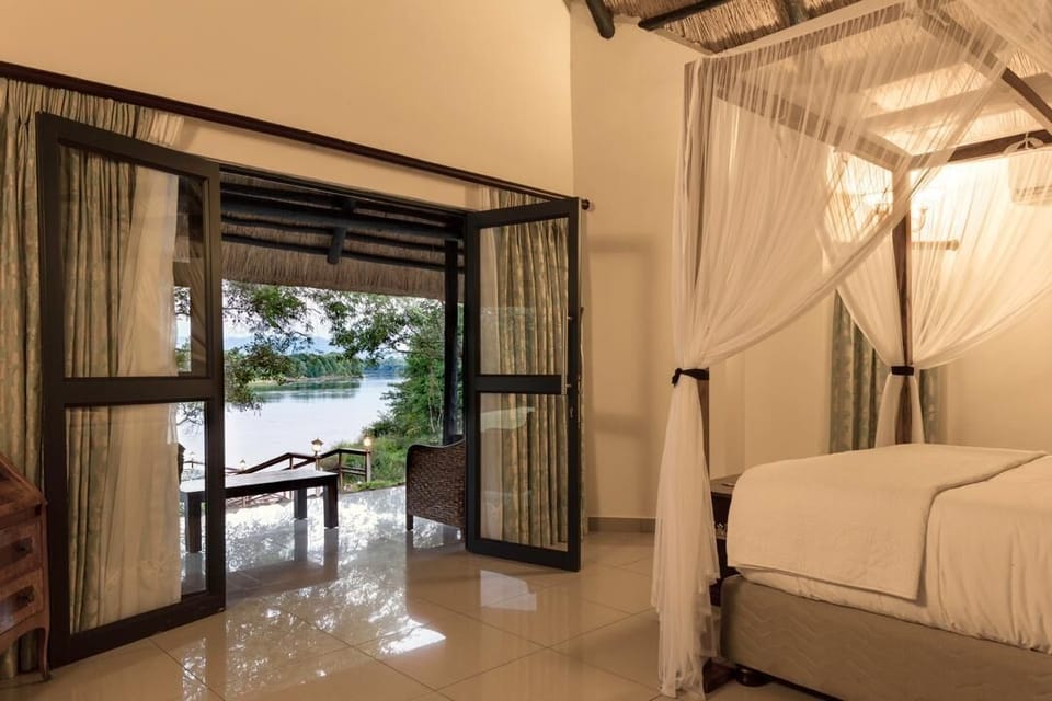 Luxury Double Room | Egyptian cotton sheets, premium bedding, pillowtop beds