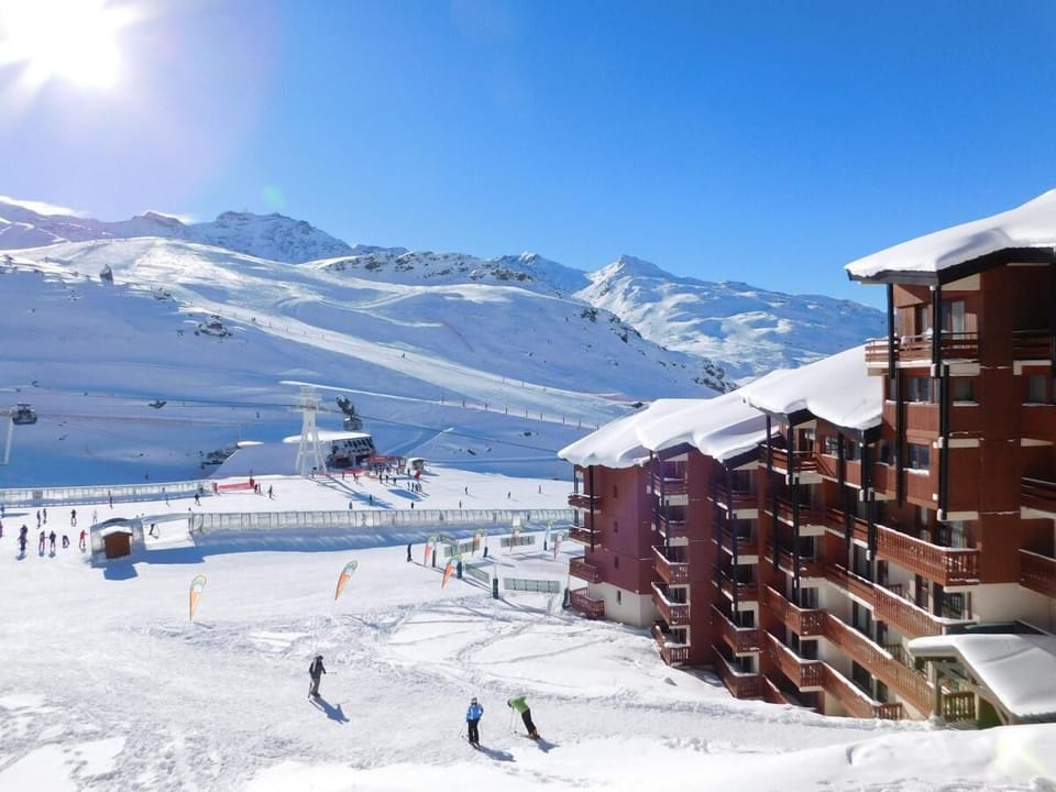 Snow and ski sports