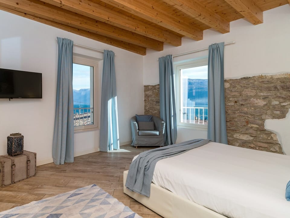 Classic Double Room (El Lac) | In-room safe, blackout drapes, free WiFi, bed sheets