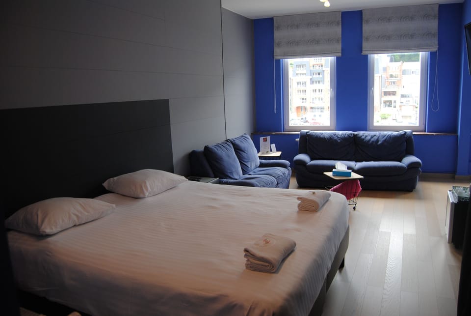 Superior Room (Deluxe) | Premium bedding, minibar, individually decorated, individually furnished