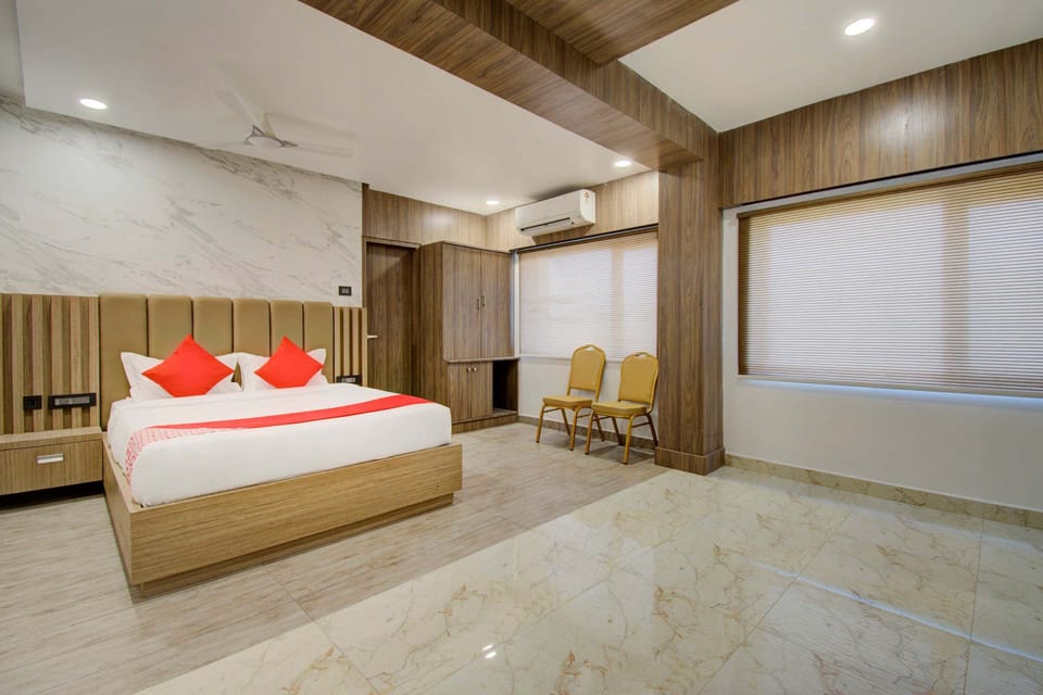 Room | WiFi (free), bed sheets