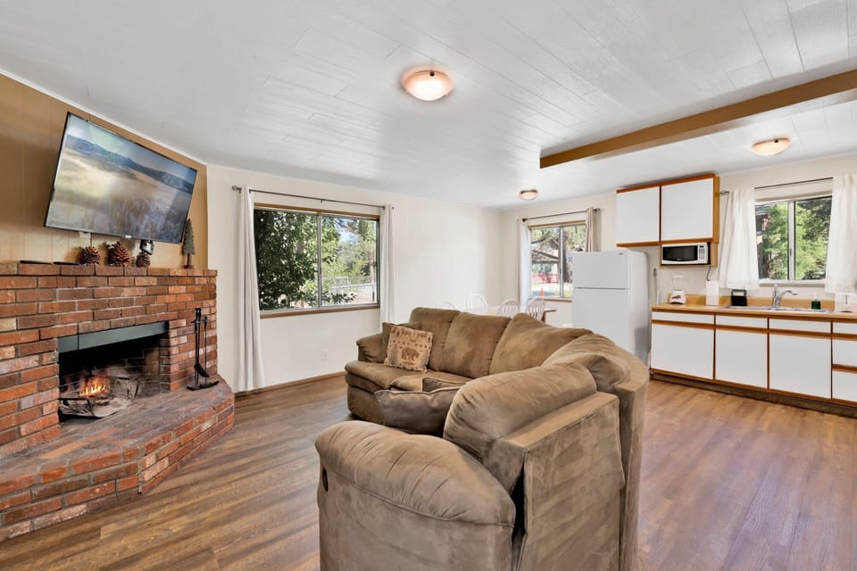Cabin, Multiple Beds, Patio, Beach View (450) | Living area | Fireplace