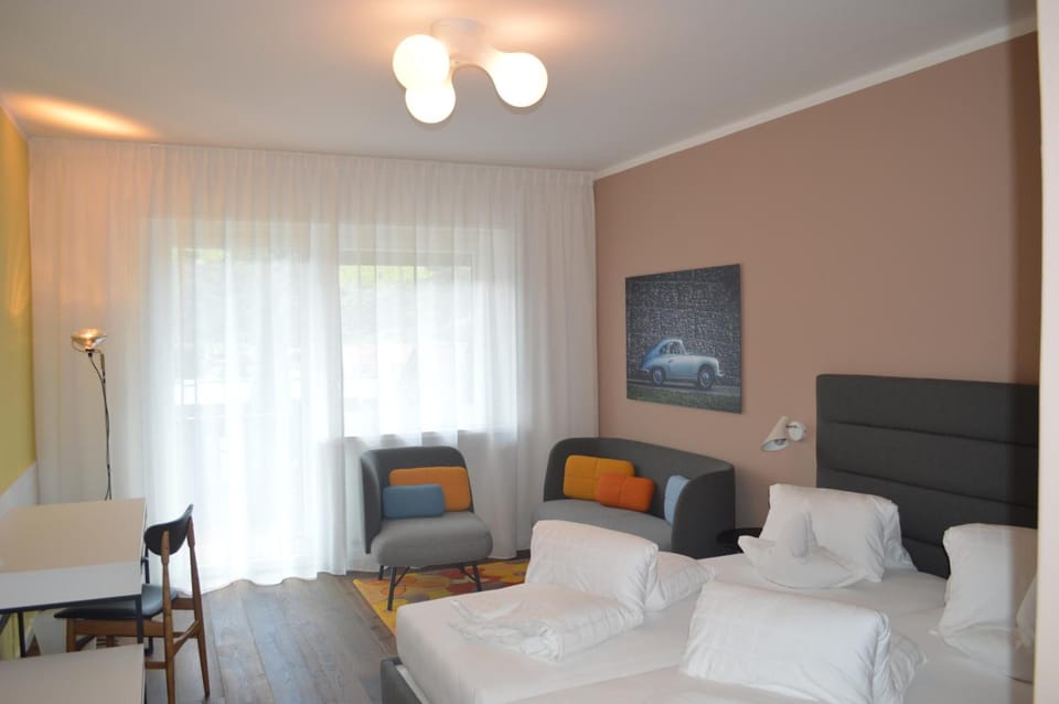 Premium bedding, pillowtop beds, desk, soundproofing