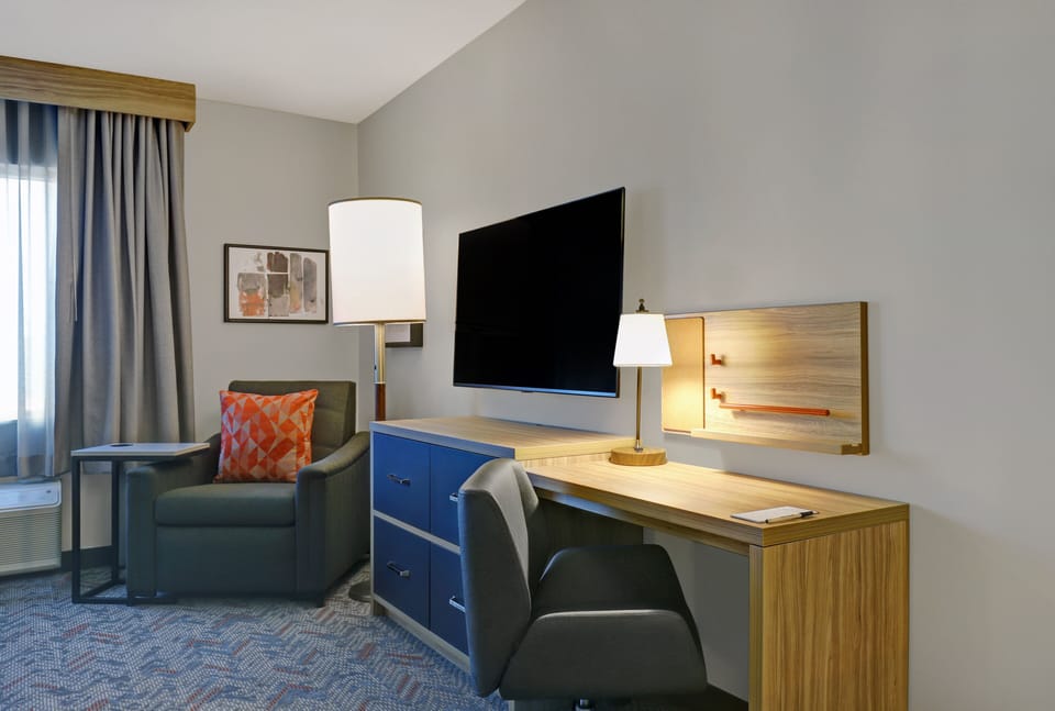 In-room safe, desk, laptop workspace, blackout drapes