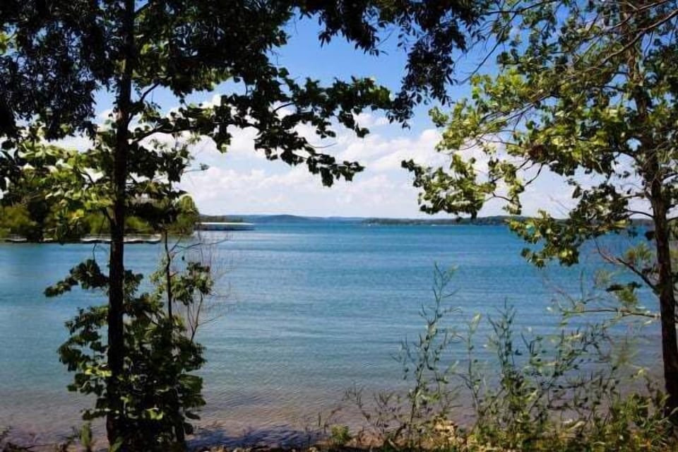 Incredible lake view!