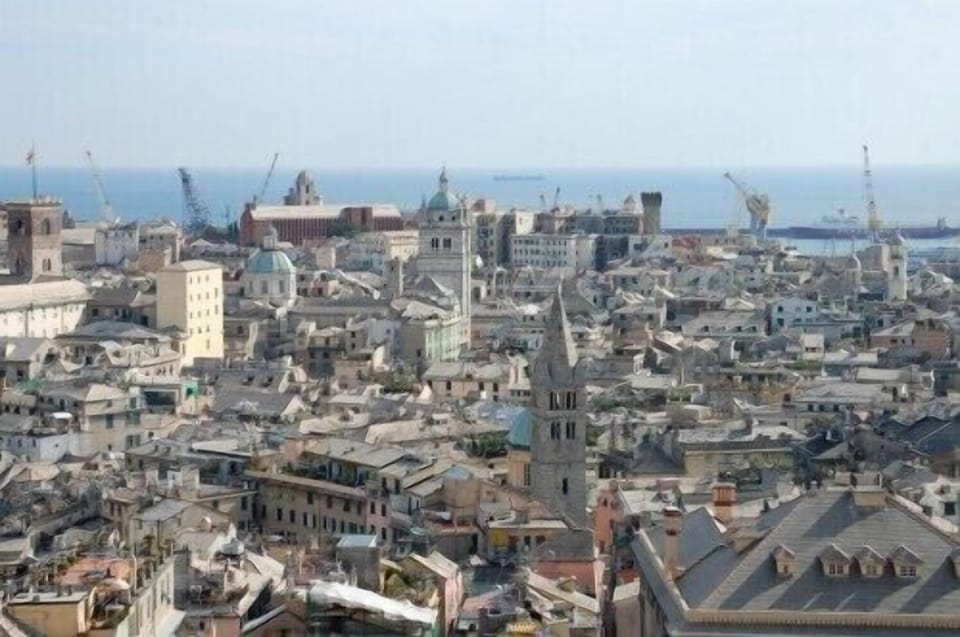 East, 500 m: the lift to Spianata Castelletto, with the most fabulous view over 