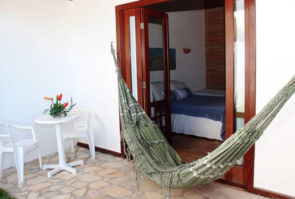 Minibar, blackout drapes, free WiFi, bed sheets