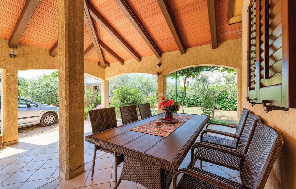 balcony-terrace