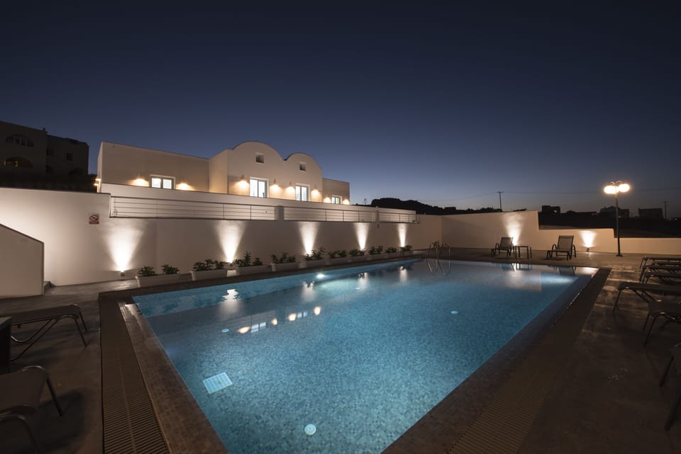 Sea front villa with private pool!