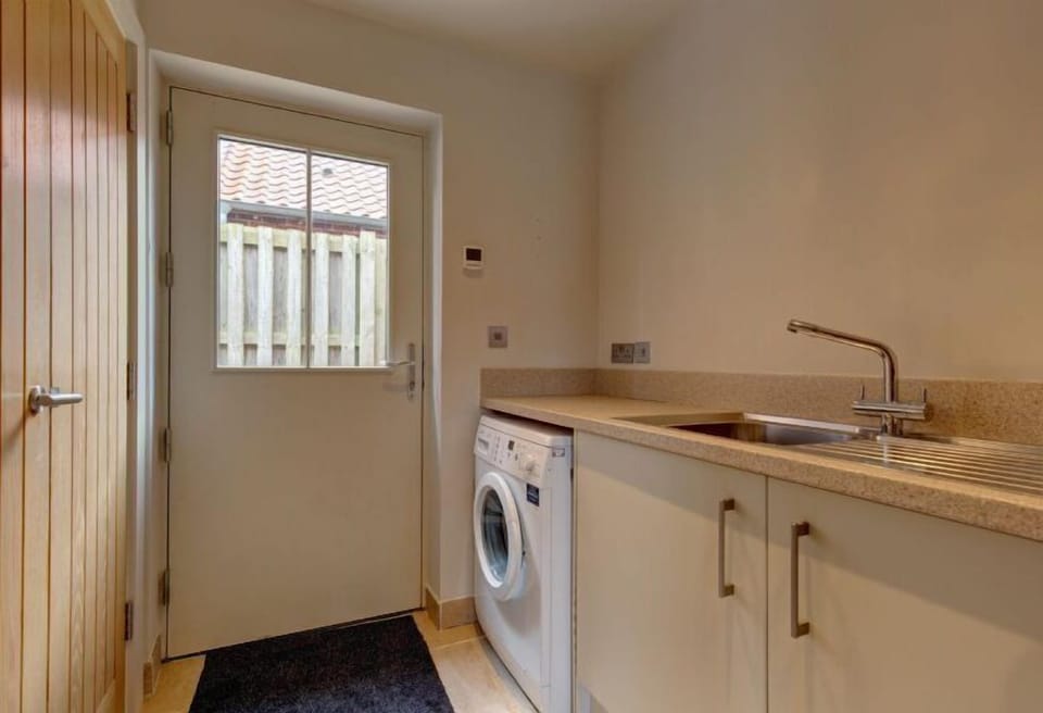 Ground floor: Utility