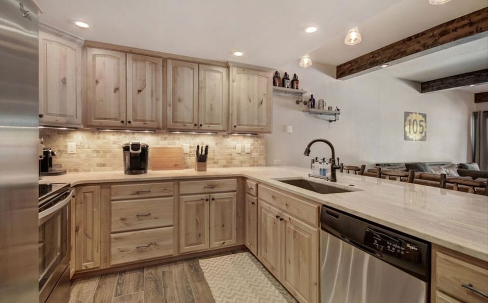 Gorgeous Kitchen upgraded with the highest of quality materials.