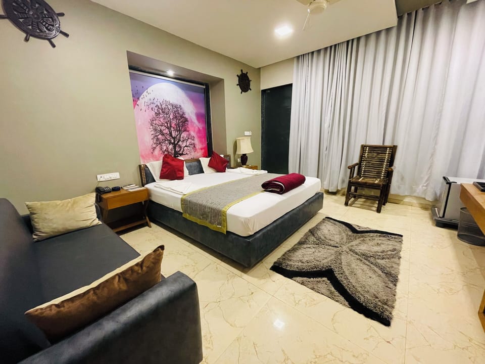 Premium Room | Premium bedding, Select Comfort beds, in-room safe