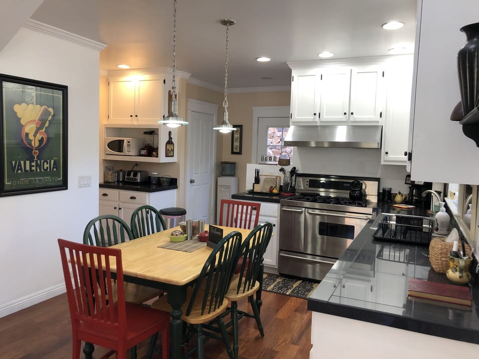 Fully equipped kitchen