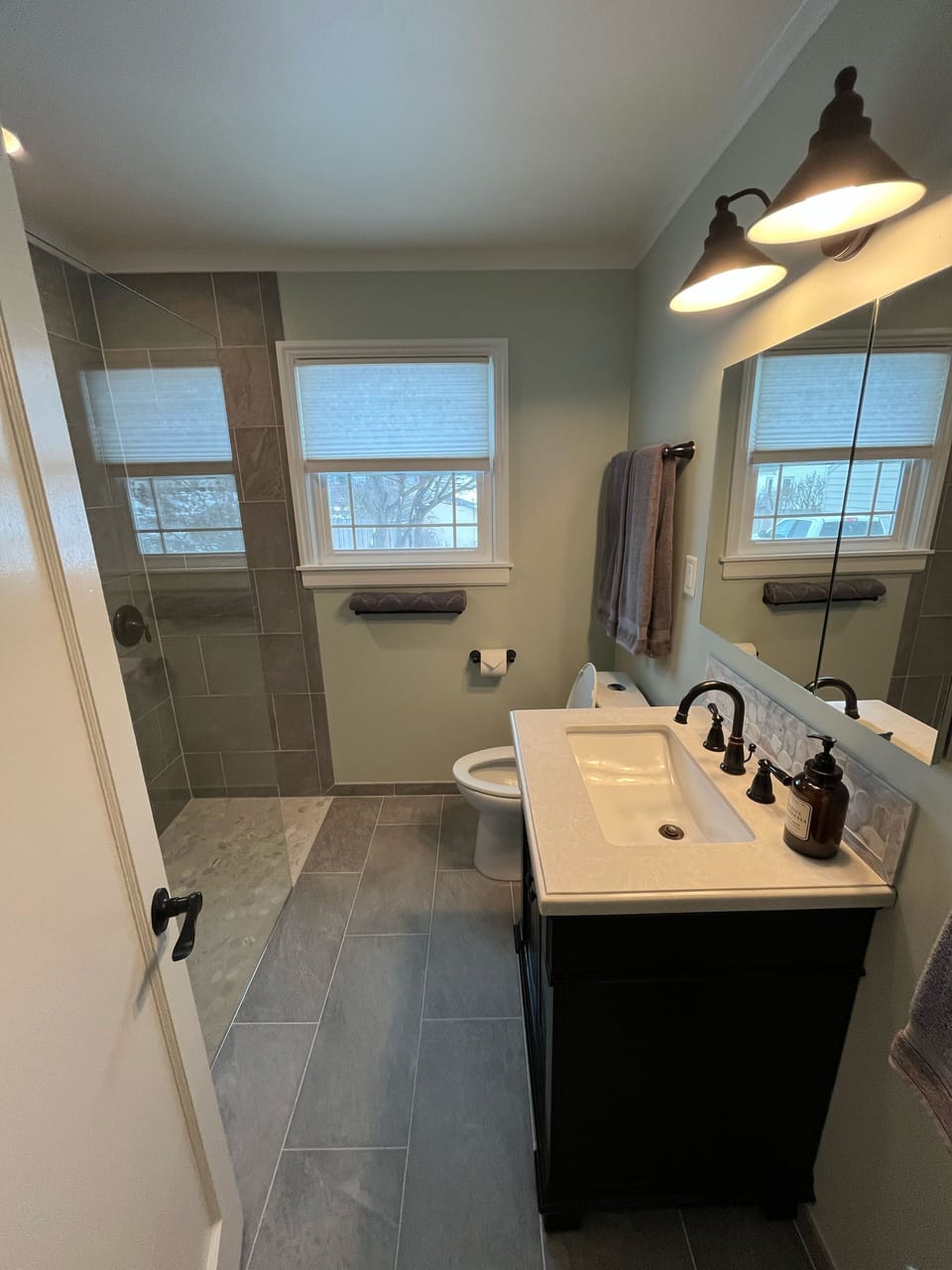 Newly remodeled bathroom (1)