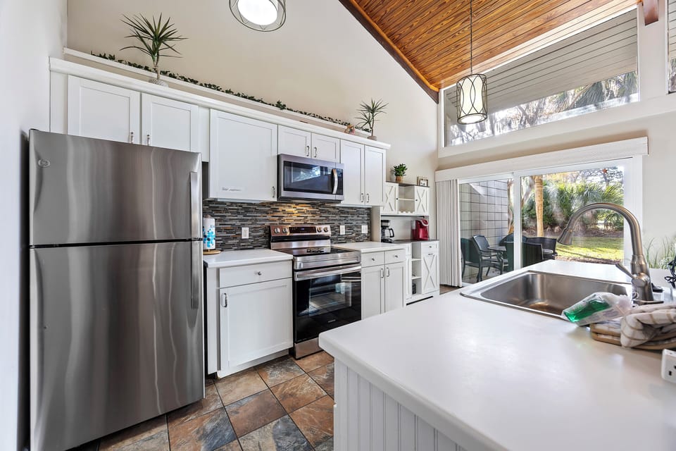 Fully equipped kitchen