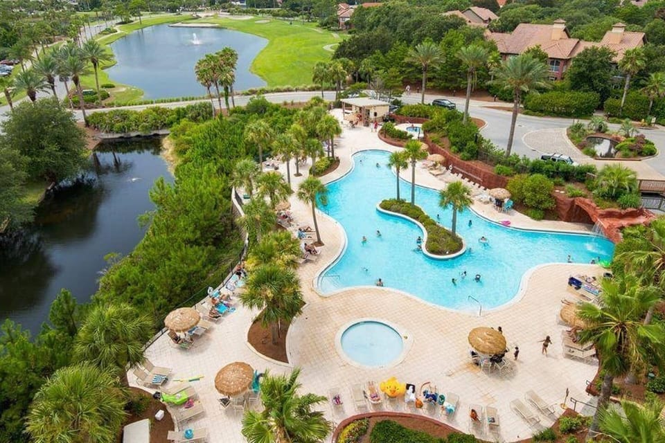 Legendary Luau pool
