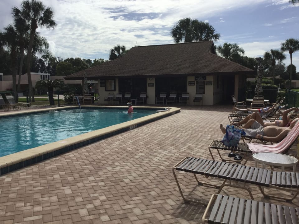 ElCon's Cooled and Heated Pool Depending on the Season